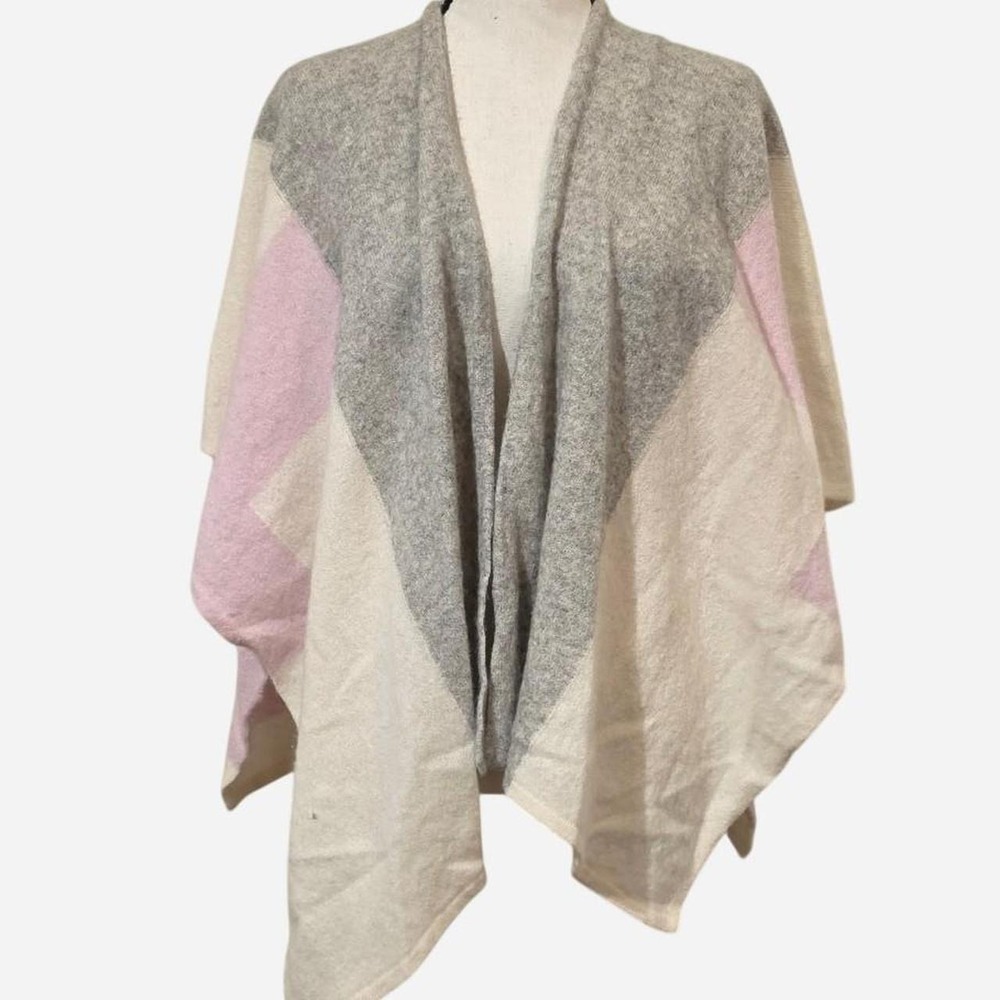 INC International Concepts 100% Cashmere Colorblock Shawl Wrap Cape Grey Pink
